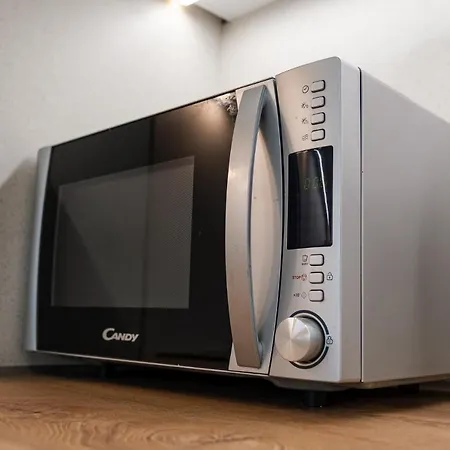 Second Next To Sea Garden Apartment