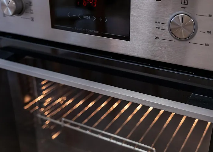 Apartment Second Next To Sea Garden