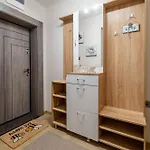 Second Next To Sea Garden Apartamento *